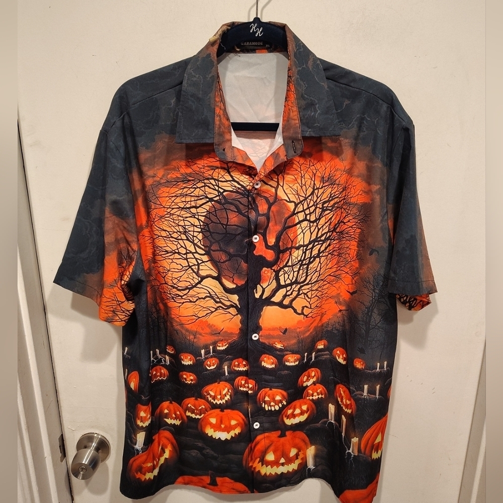 Garamode Men's Spooky Halloween Graphic Print Casual Button Down Shirt Sz XL